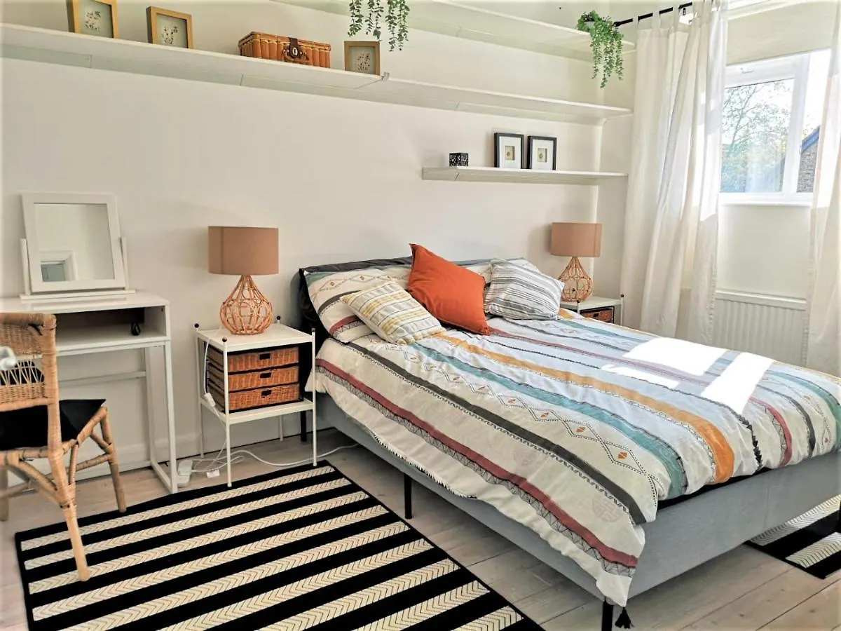 Apartment Oriental, 2 Double Bedroom Flat, Royal Greenwich, Se London United Kingdom