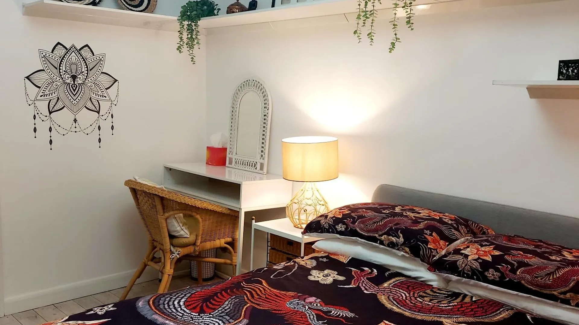 Oriental, 2 Double Bedroom Flat, Royal Greenwich, Se London Apartment